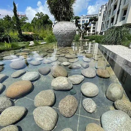 Apart-Complex Luxury Studio Apartment *
