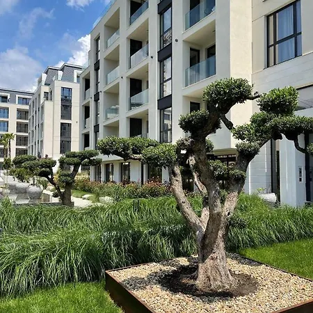 Apart-Complex Luxury Studio