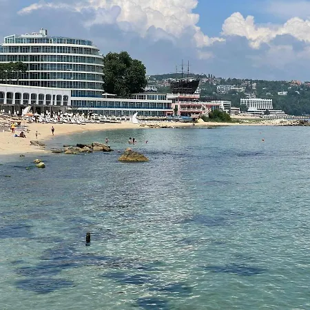 Apart-Complex Luxury Studio Apartment Varna